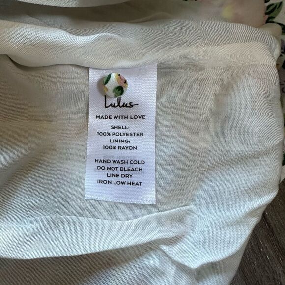 NEW Lulus “Even Sweeter” Floral Button-Front Mini Skirt Women XL (Fits Size 14) - Picture 3 of 11